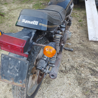 Benelli 354 sport e ricambi