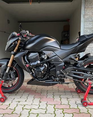 Z 750R
