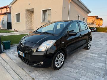 Toyota Yaris 1.0 Neopatentati 103.000 km