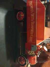 Camion FIAT 18 BL Caffè Vergnano in latta “Premi