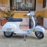 Vespa piaggio