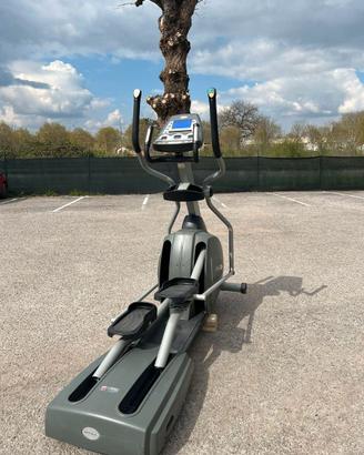 Ellittica professionale Matrix E1X