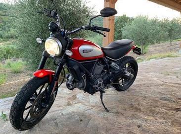Ducati Scrambler - 2015