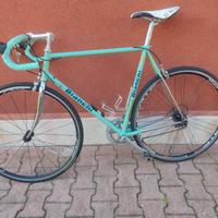 Bici da Corsa Bianchi in Acciaio