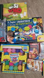 Vari giochi , colori e glitter