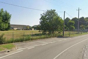 Immobile in asta di 5550 m² con 1 locale a San Pie