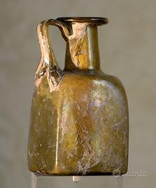 Vetro romano di scavo