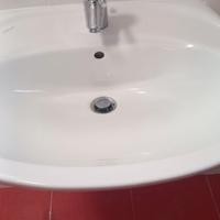 Lavabo bagno sospeso