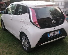 Vendita aygo toyota