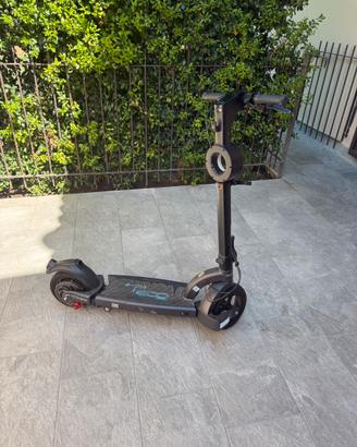 Monopattino elettrico FIAT 500 IRIDE