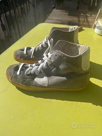 Phililppe Model  scarpe camoscio grige alte