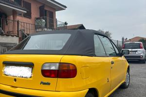 Fiat Punto Cabrio Gialla