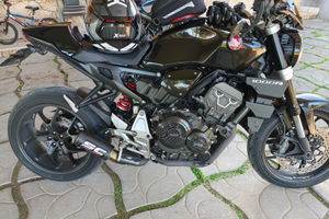 Honda cb1000 r