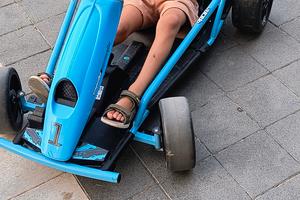 Auto elettrica semi nuova