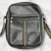 Marsupio a tracollo nero unisex