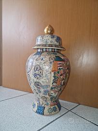 Vaso in porcellana originale 