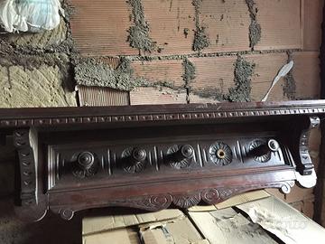 Appendiabito in legno antico