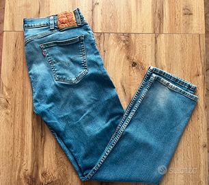 Levi’s 505 Regular Straight - W38 (52/54 italiana)