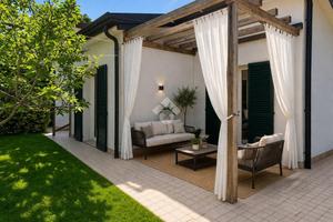 VILLA A SCHIERA A VALLEDORIA