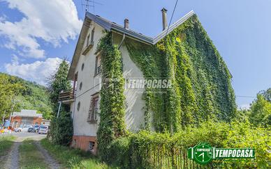 Villa a Gropparello SP10 9 locali