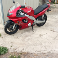 Yamaha 4 TV YZF 600R