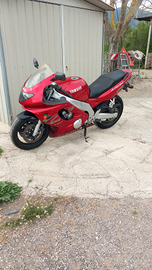 Yamaha 4 TV YZF 600R