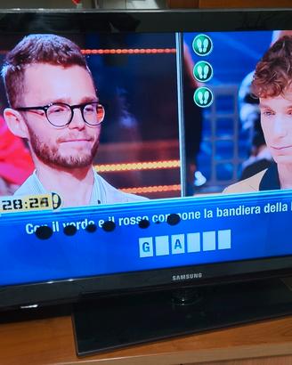 TV Samsung LE40C550
