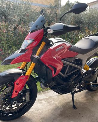 Ducati Hyperstrada