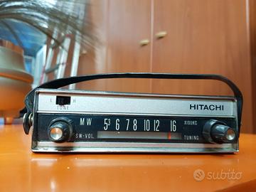 Radio vintage di design hitachi tm-824