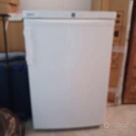 congelatore verticale a cassetti