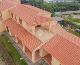 3 LOCALI A SAN TEODORO