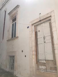 Casa indipendente con terrazzo