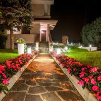 SPLENDIDA VILLA A POCHI PASSI DAL CENTRO