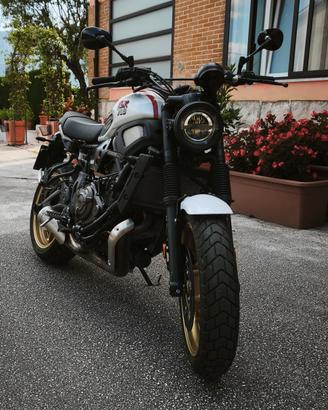 Yamaha xsr 700 XTribute 2023