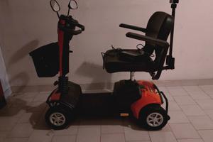 Scooter elettrico anziani