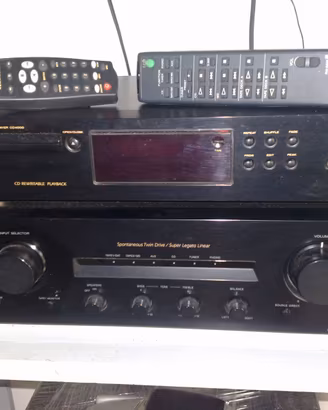 amplificatore più  lettore cd 