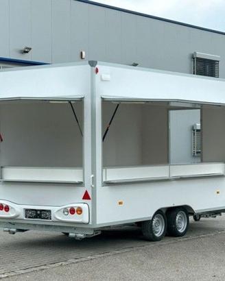 Rimorchio ambulanti street food