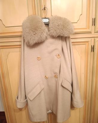 Cappotto Max Mara con vera pelliccia di volpe
