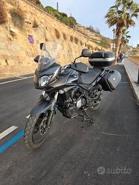 Suzuki V Strom DL 650 - 2014