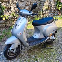 Piaggio vespa ET4 150