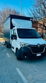 Renault master anno 2000 con sponda idraulica