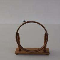 Telaio-Tombolo in legno per ricamo