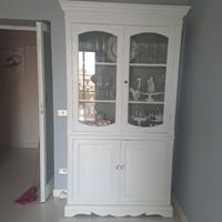 credenza antica e ristrutturata 