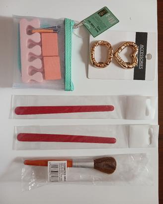 Set di 5 confezioni, miste per trucco e bellezza.