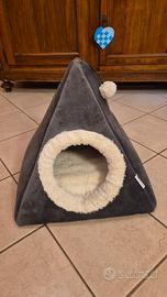 Cuccia morbida a piramide per gatti