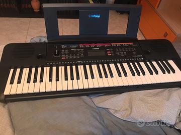 Tastiera pianoforte elettronico Yamaha mod. E263