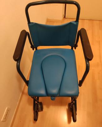 Dispositivo sanitario - sedia comoda.