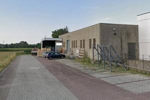 Immobile di 450 m² con 2 locali a Cantù