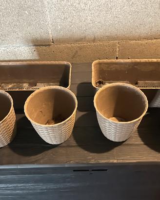 4 vasi in rattan diametro 14 cm in 2 portavasi