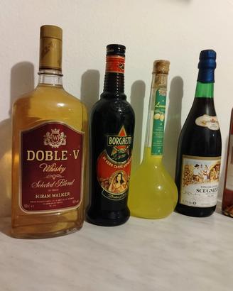 bottiglie anni 70/80 integre